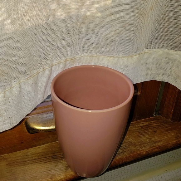 Flower Pot - Picture 2 of 9